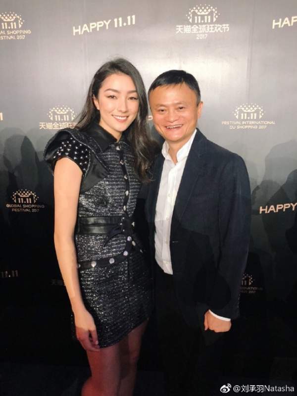 Bóng hồng trong phim của Jack Ma từng giao chiến với Ngô Thanh Vân 16