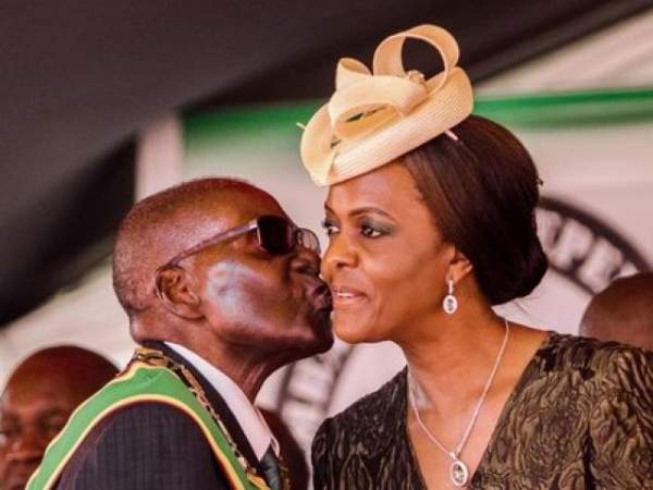 Hai người vợ tạo nên cuộc đời tổng thống Zimbabwe 6