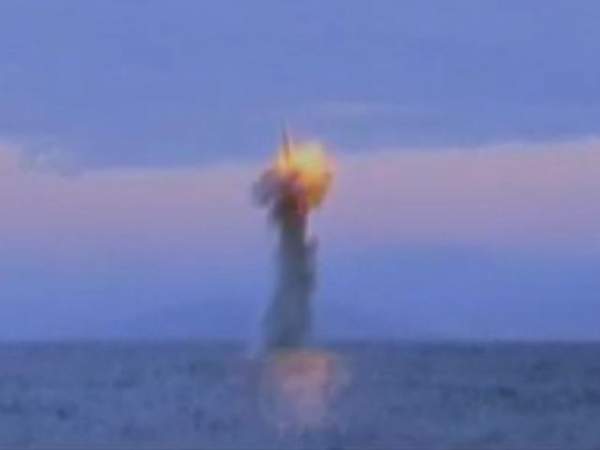 Triều Tiên gặp rắc rối lớn trong phát triển tên lửa đạn đạo 2