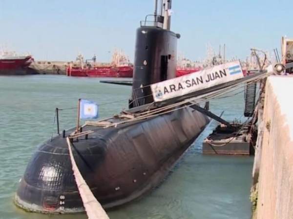 Tàu ngầm mất tích Argentina cố gắng liên lạc 7 lần 2