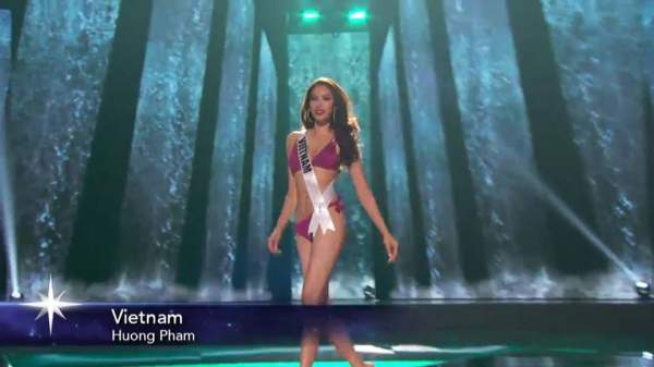 Giữa nước Mỹ xa hoa, thí sinh Hoa hậu Hoàn vũ thi bikini ở sân khấu bị chê "cùi bắp" 9