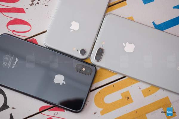 Bộ ba iPhone X, iPhone 8/8 Plus: Binh hùng tướng mạnh của Apple 12
