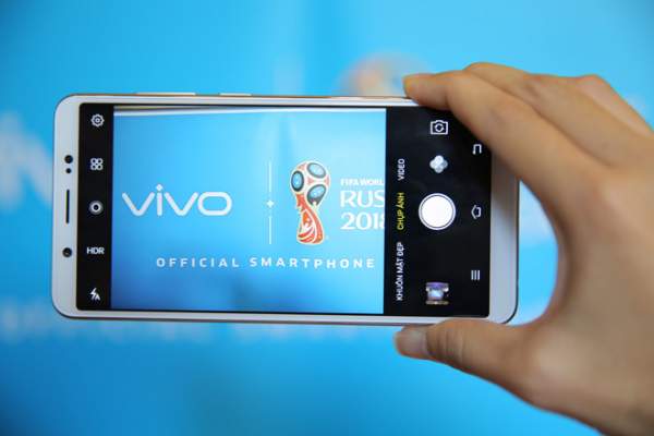 Ra mắt Vivo V7, phiên bản kế nhiệm siêu phẩm smartphone V7+ 4