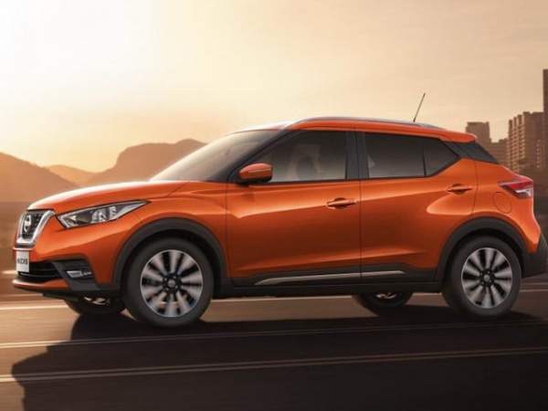 Nissan Kicks giá 364 triệu đồng: Đối thủ Ford EcoSport