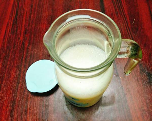 Cách làm sữa chua uống hoa quả - "nước thần" giúp da mịn màng, tươi trẻ 6