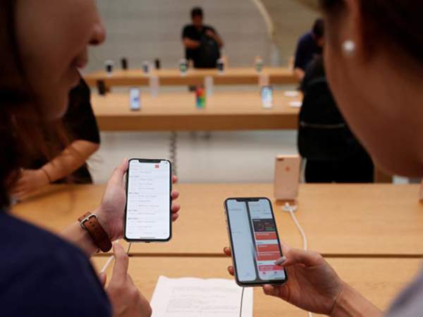 iPhone X chính hãng đã về Việt Nam, giá vẫn "ngất ngưởng" 2
