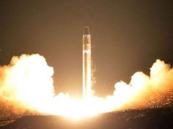 Sốc: Mỹ có thể không đánh chặn được tên lửa Triều Tiên 3