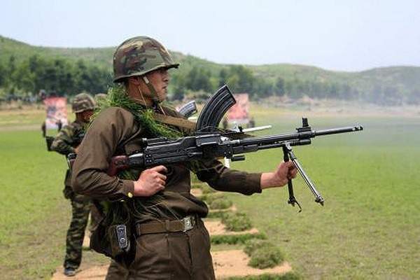 Sự đáng sợ của súng máy Type 73 cực lạ từ Triều Tiên 2
