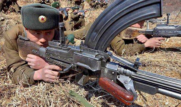 Sự đáng sợ của súng máy Type 73 cực lạ từ Triều Tiên 3