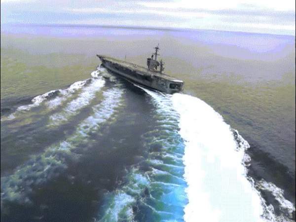 Video: Tàu sân bay 100.000 tấn Mỹ rẽ ngoặt, vẽ chữ trên biển 2