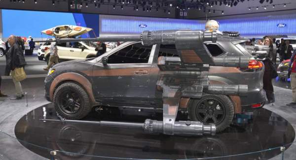 Nissan mang cả thế giới Star Wars đến LA Auto Show 7