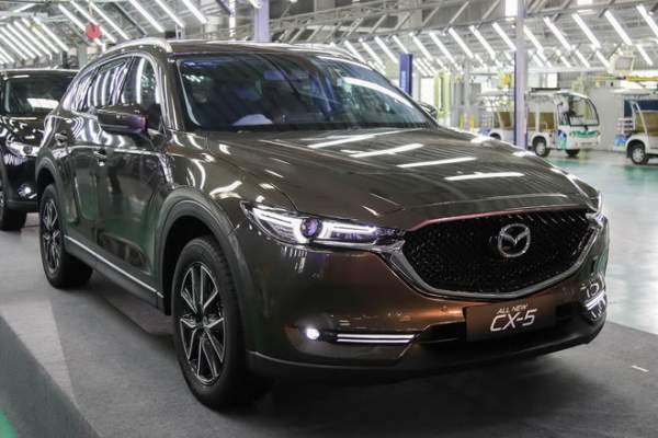 Mazda3 và CX-5 2018 lại âm thầm tăng giá bán 2