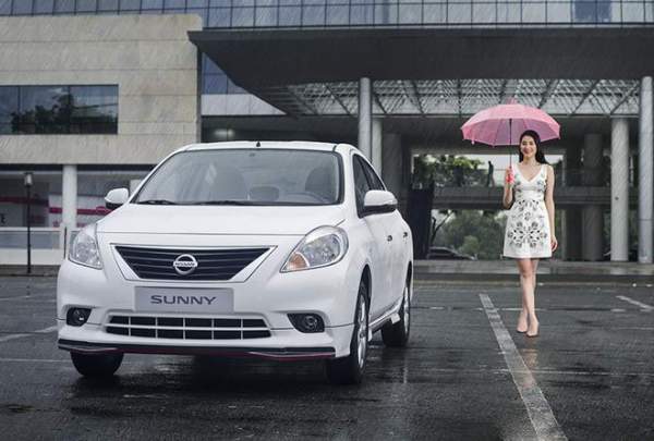 Nissan Sunny Premium S - Chiếc sedan nhỏ nhắn, kinh tế dành cho gia đình 6