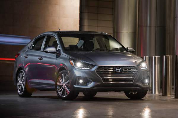 Trải nghiệm Hyundai Accent 2018 giá từ 340 triệu đồng 7