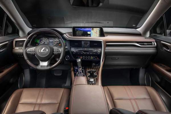 Lexus RX 450h giảm giá cực mạnh còn 1 tỷ đồng 3