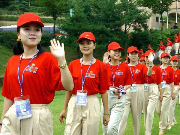 Ngắm “đội quân" toàn mỹ nữ của Triều Tiên đi cổ vũ ở nước ngoài 4