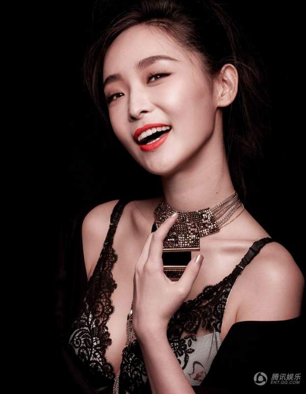 Bí mật vẻ hấp dẫn của "mỹ nữ 18" đóng vai phụ Hoàng Kim Giáp 6