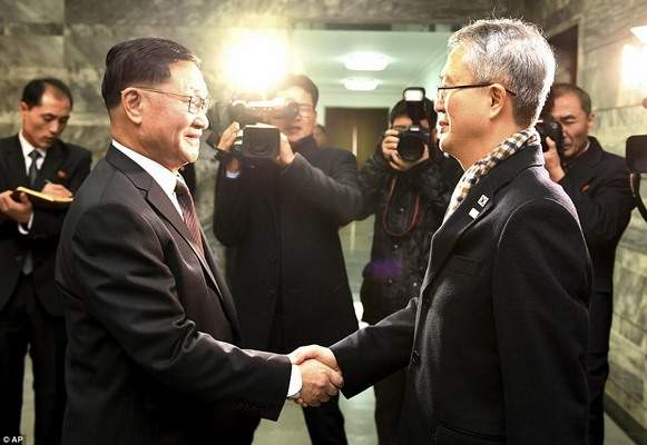 Cuộc gặp lịch sử của quan chức Triều Tiên-Hàn Quốc 2