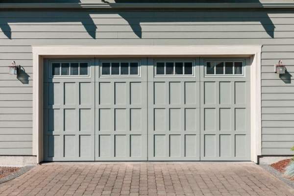 Mỹ: Sụp garage để xe, không ngờ lộ ra căn phòng bí mật lạ thường 2