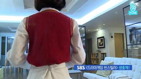 Vòng eo quá nhỏ luôn phải "buộc quần túm áo" của mỹ nhân Hàn 4