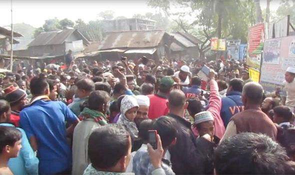 Bangladesh: Hổ dữ ăn thịt người bị dân làng đánh đập đến chết 2