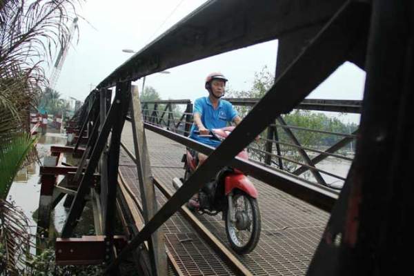 Khắc phục “thần tốc” cầu Long Kiểng sập do xe tải "đè" ở Sài Gòn 6