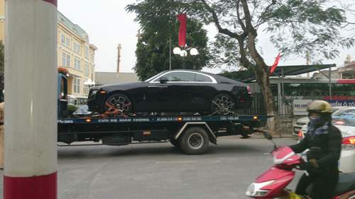 Xe siêu sang Rolls-Royce Wraith Black Badge đầu tiên về Việt Nam 4
