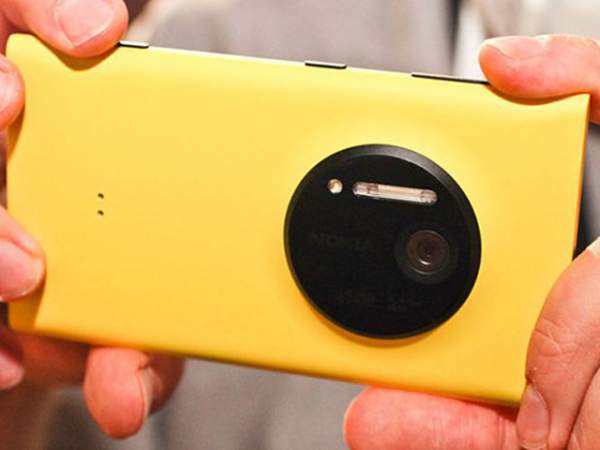 Ngắm concept Nokia 10 có camera 5 ống kính lạ mắt 8