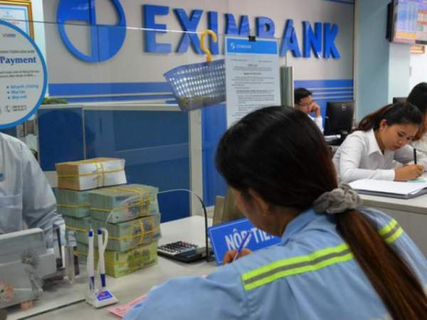 Vụ Phó giám đốc Eximbank cuỗm 301 tỉ bỏ trốn: Người gửi tiền quá chủ quan? 2