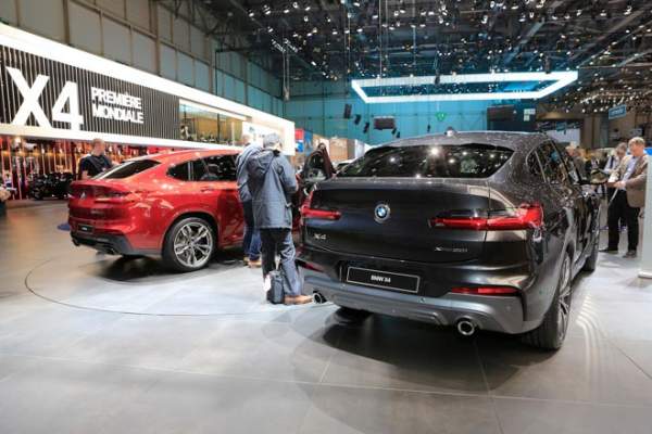 BMW X4 2019 ra mắt - Giá bán từ 1,2 tỷ đồng 2