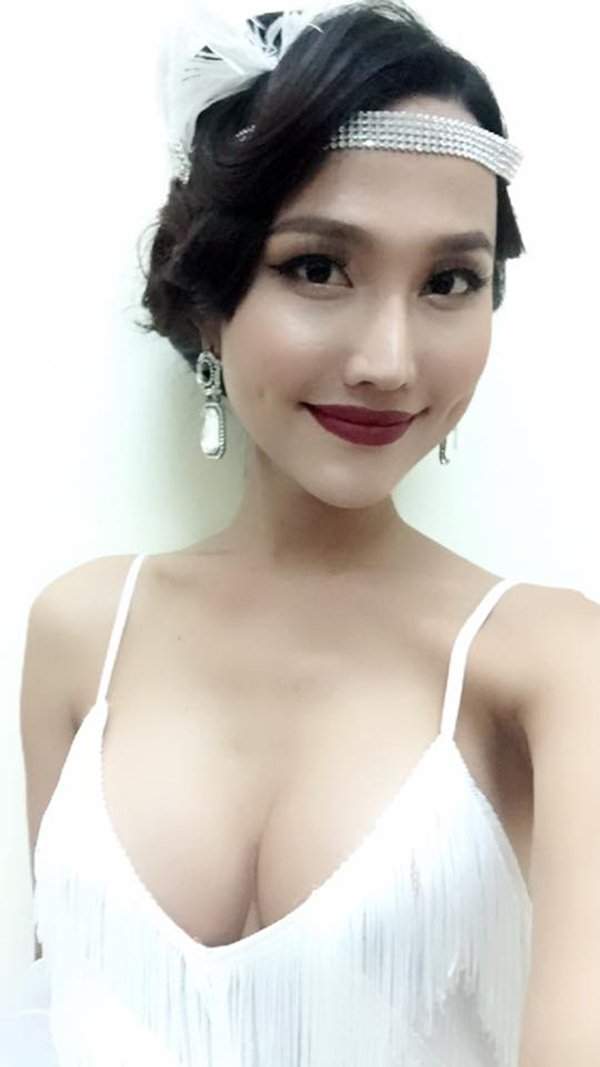 Hoa hậu chuyển giới Việt Nam đầu tiên: Phục vụ quán bar và yêu trai Tây 2