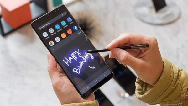 NÓNG: Samsung Galaxy Note8 giảm hơn 2 triệu đồng 2