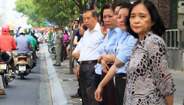 Cố Thủ tướng Phan Văn Khải đang trên đường về đất mẹ 13