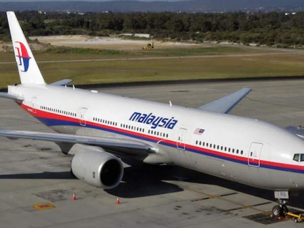 Chuyên gia lý giải hình ảnh “máy bay MH370 đầy lỗ đạn” 2