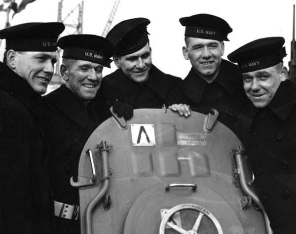 Tìm thấy chiến hạm bị chôn vùi cùng 5 anh em anh hùng nước Mỹ 2