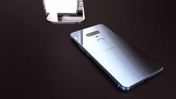Đã mắt với thiết kế tuyệt đẹp dành cho HTC U12+ 6