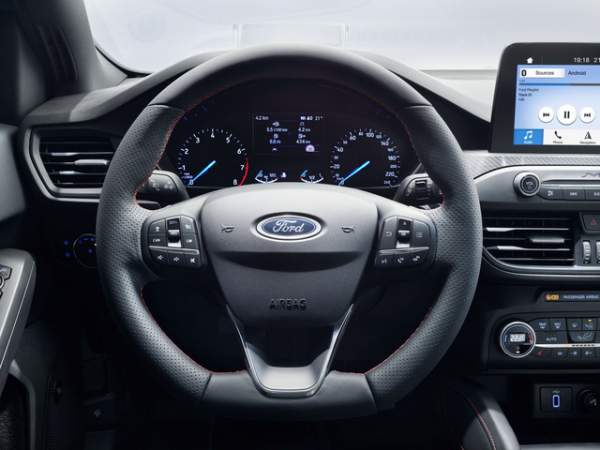 Ford Focus thế hệ mới - Thanh lịch hơn, hiện đại hơn 15