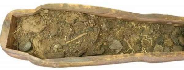 Mở quan tài rỗng trong bảo tàng, phát hiện xác ướp 2.600 tuổi 3