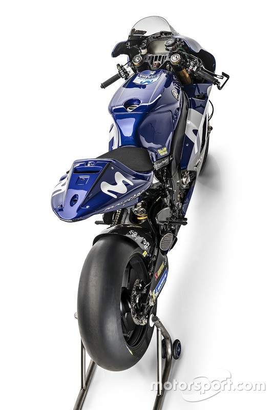 Lộ diện xe đua Yamaha YZR M1 2018 10