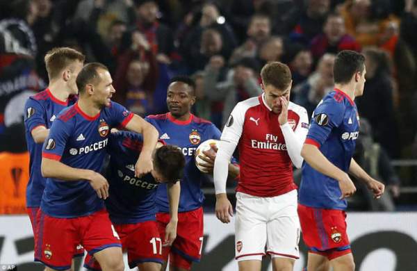 Hòa trên đất Nga, Arsenal giành vé vào bán kết Europa League 2