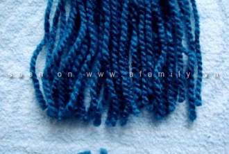 Hướng dẫn 4 bước đơn giản tự làm khăn len không cần đan 4