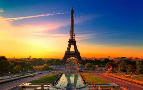 Tháp Eiffel - Niềm tự hào của người Pháp 3
