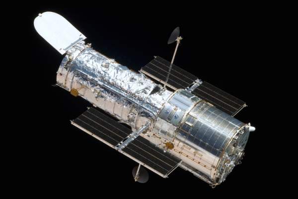Tìm hiểu về kính viễn vọng không gian Hubble