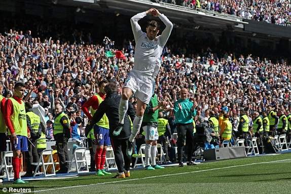 C.Ronaldo ghi bàn, Real Madrid bất phân thắng bại với Atletico 7