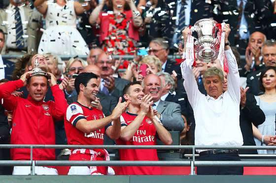 Nhìn lại triều đại đầy thăng trầm của HLV Wenger ở Arsenal 15
