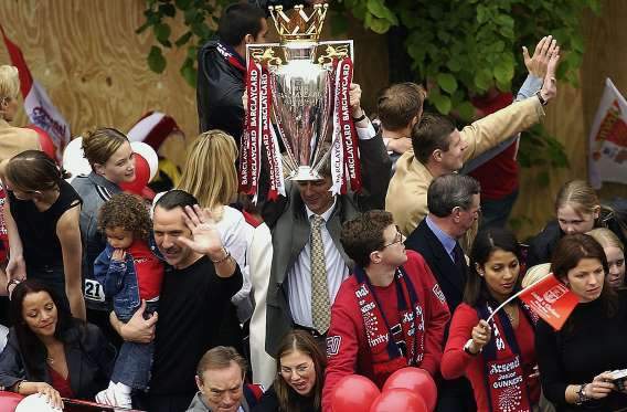 Nhìn lại triều đại đầy thăng trầm của HLV Wenger ở Arsenal 6
