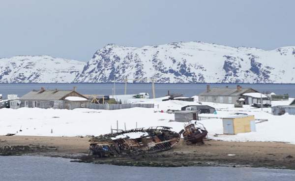Khám phá ngôi làng phủ đầy tuyết trẳng ở vùng Bắc Cực 3