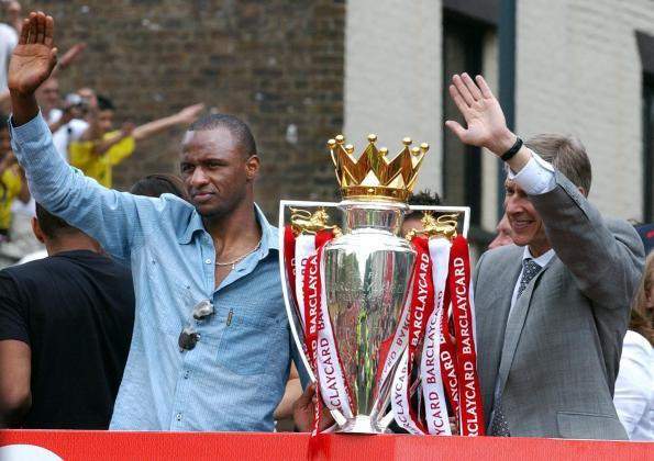 6 khoảnh khắc hạnh phúc nhất của Wenger tại Arsenal 4