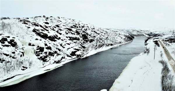Khám phá ngôi làng phủ đầy tuyết trẳng ở vùng Bắc Cực 7