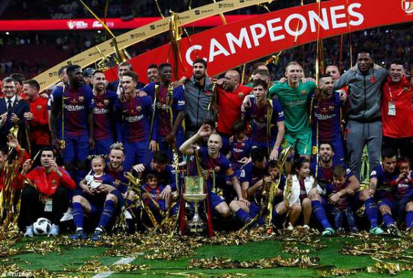 Những khoảnh khắc Barcelona “vùi dập” Sevilla để vô địch Cúp Nhà vua 24